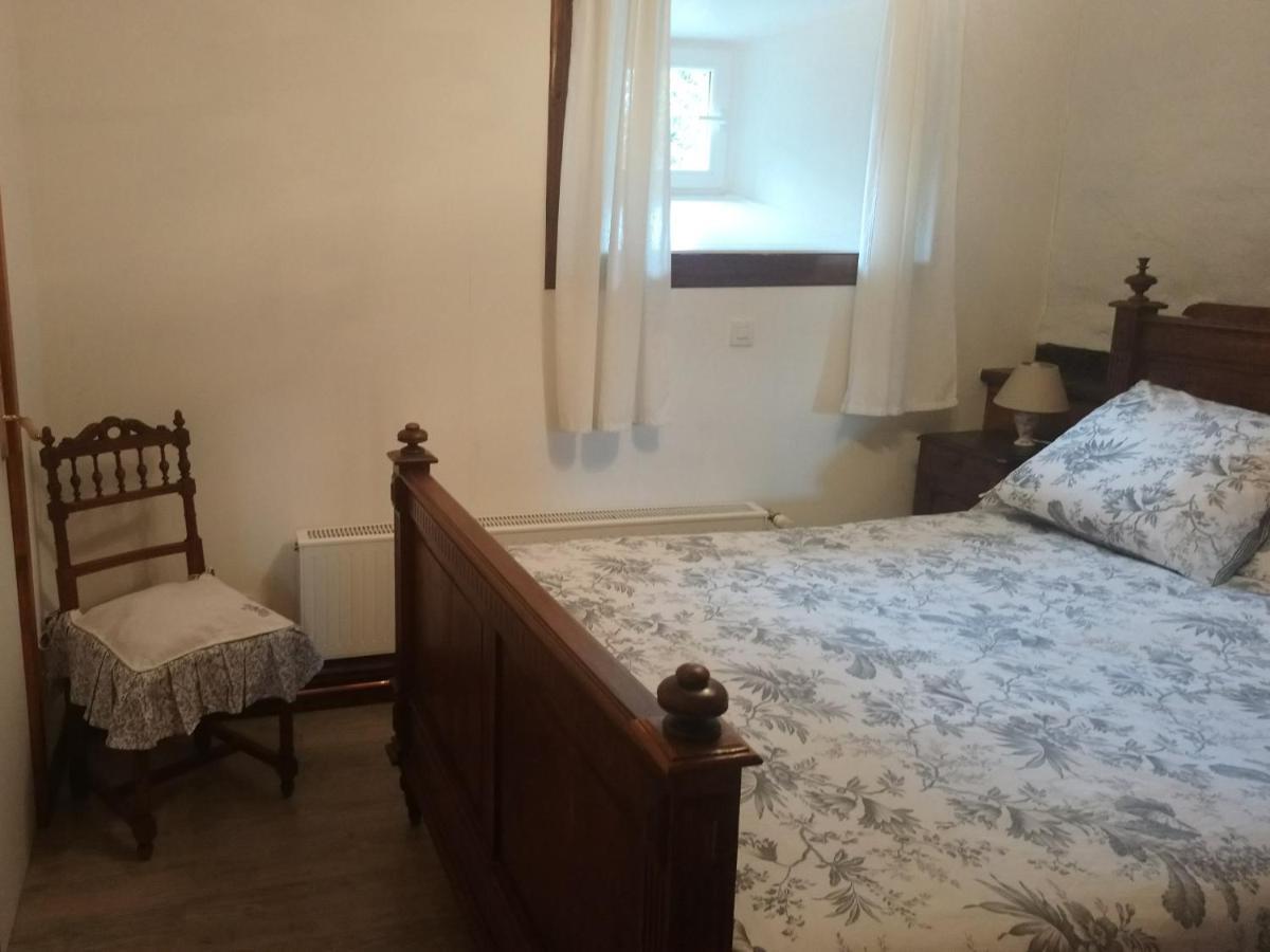 La Ferme Du Crie Bed and Breakfast Chaudeyrolles Buitenkant foto