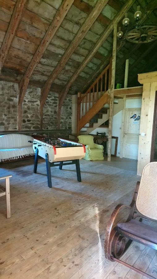 La Ferme Du Crie Bed and Breakfast Chaudeyrolles Buitenkant foto