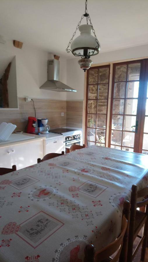 La Ferme Du Crie Bed and Breakfast Chaudeyrolles Buitenkant foto